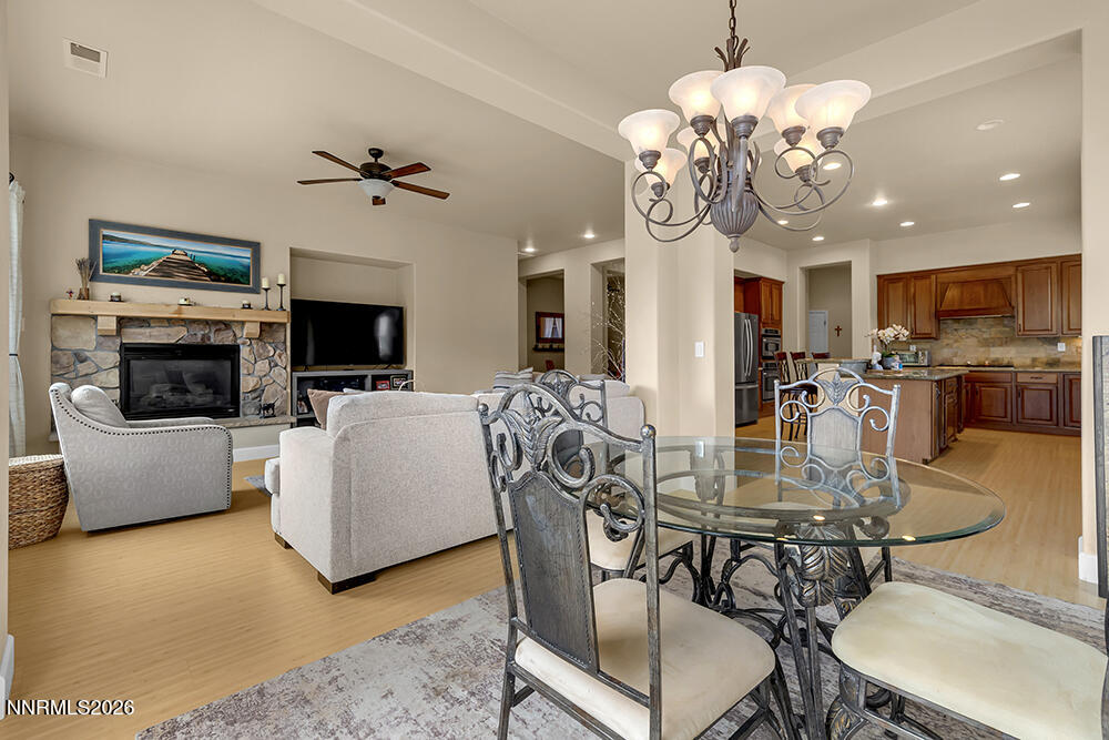 7865 Peavine Trail Court Reno, NV 89523 - Photo 15 of 33 Dining Room to Great Room 1000x700