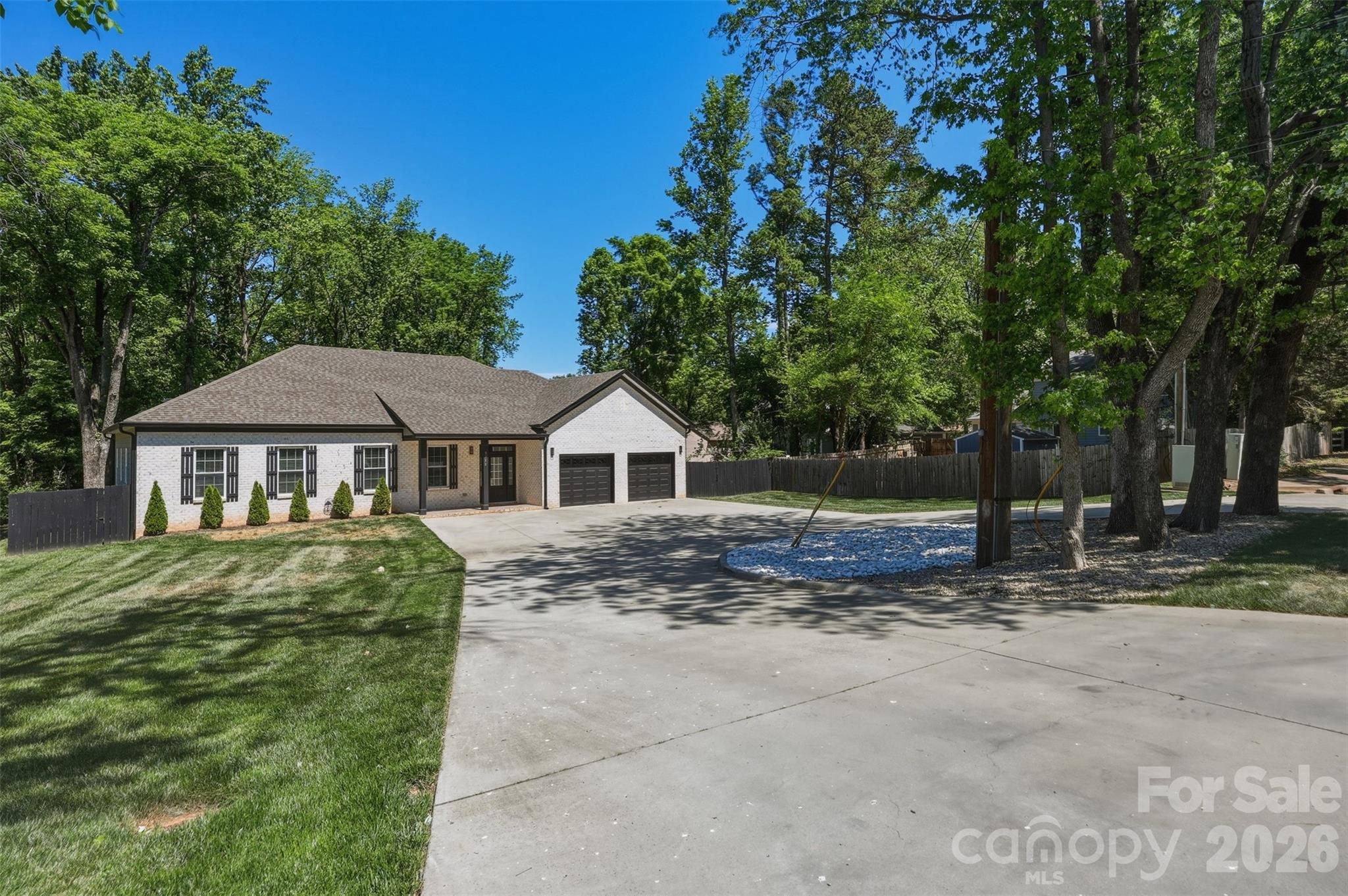 5330 Tuckaseegee Road Charlotte, NC 28208 - Photo 38 of 47