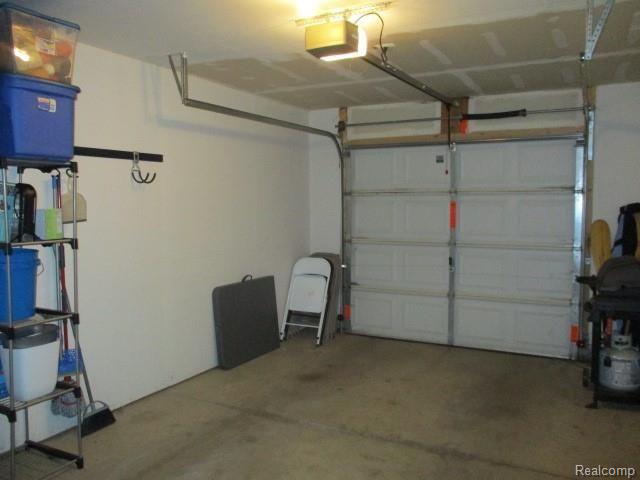 11778 Farmington Road Livonia, MI 48150 - Photo 53 of 55 IMG_0218.JPG