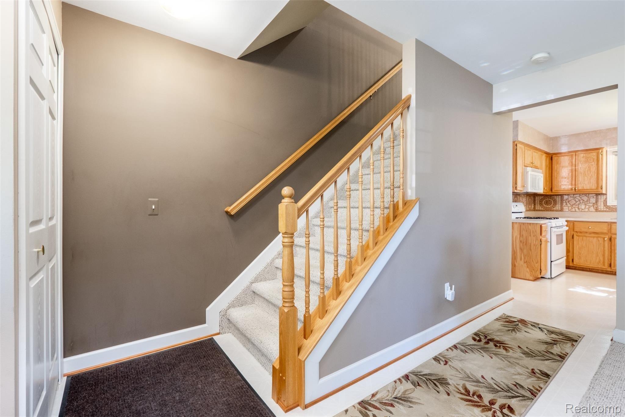 3579 Longview Avenue Rochester, MI 48307 - Photo 15 of 34 3579 Longview-15.jpg