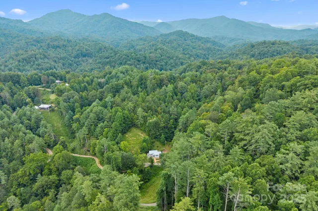 $275,000 | 530 Rebel Ridge Road, Marshall, NC 28753