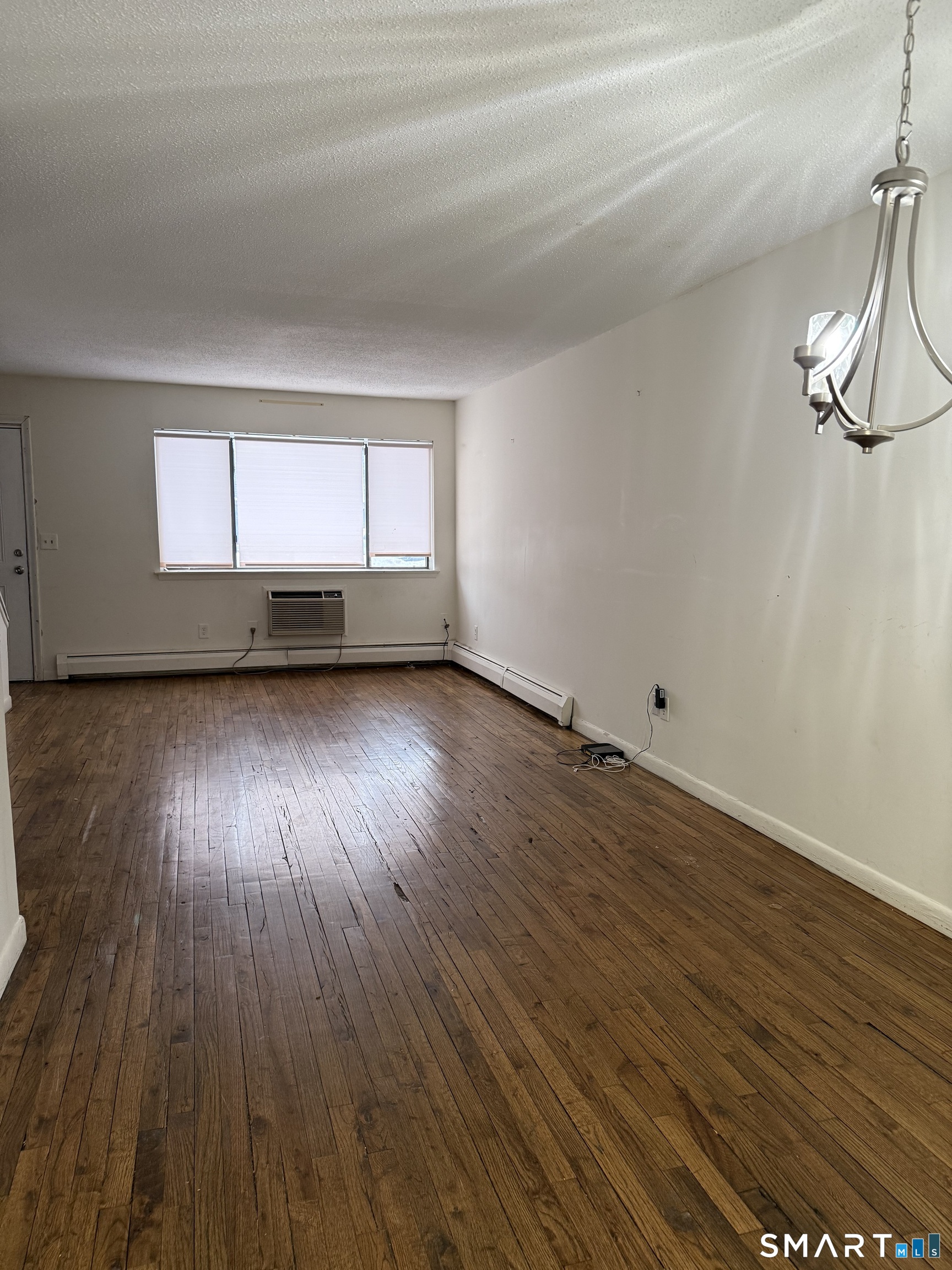 136 High Path Road, Unit 136 Windsor, CT 06095 - Photo 2 of 25