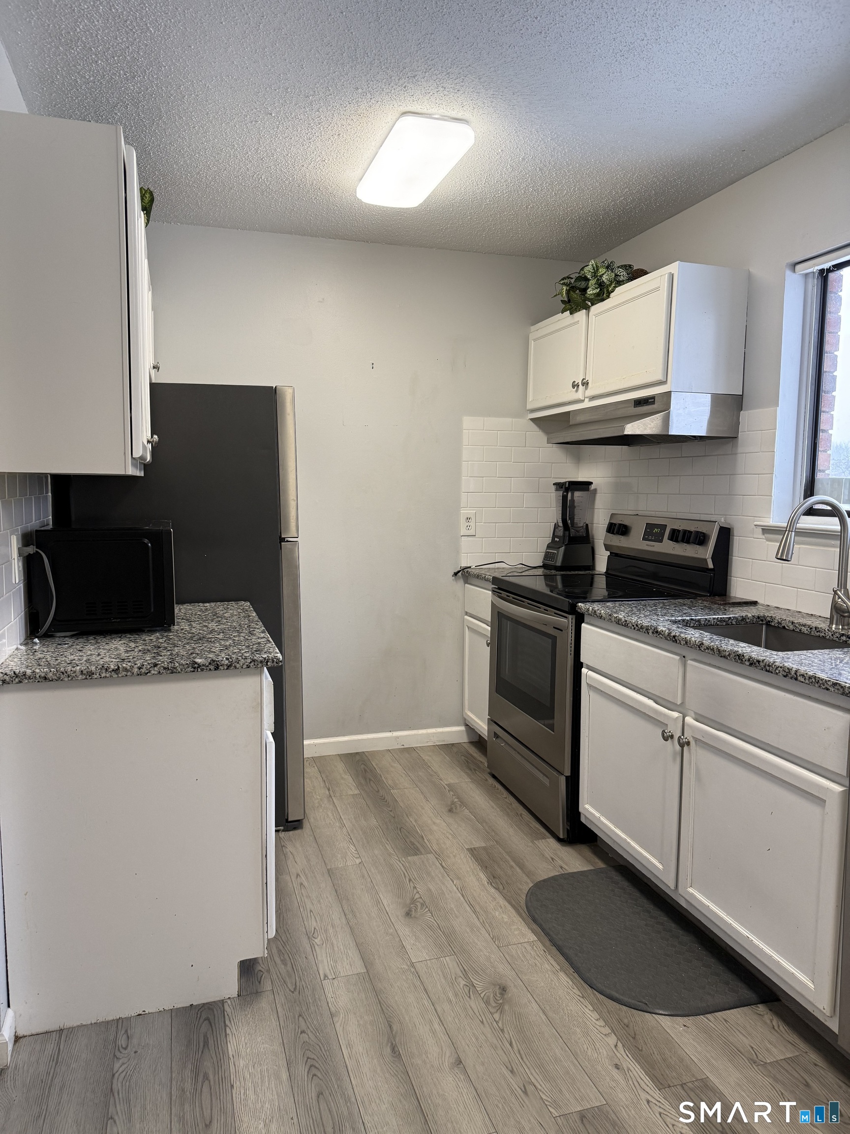 136 High Path Road, Unit 136 Windsor, CT 06095 - Photo 23 of 25