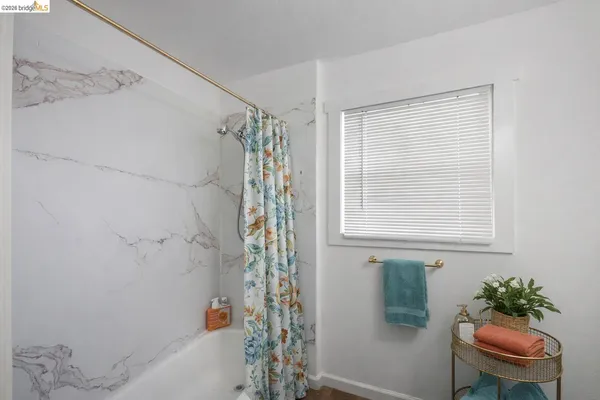 $949,000 | 2218 82nd Avenue, Oakland, CA 94605