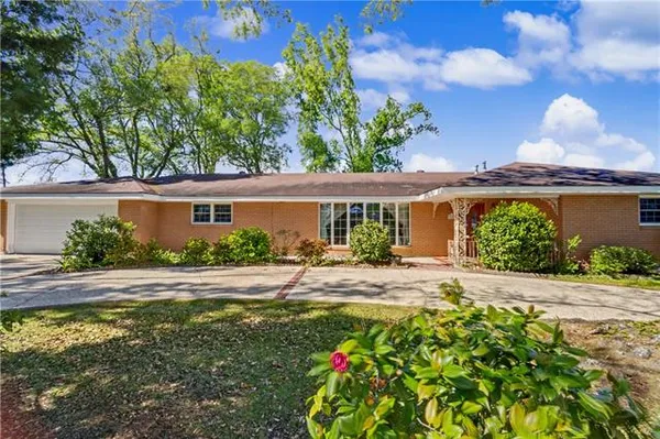 $309,999 | 229 St Jude Street, Marrero, LA 70072