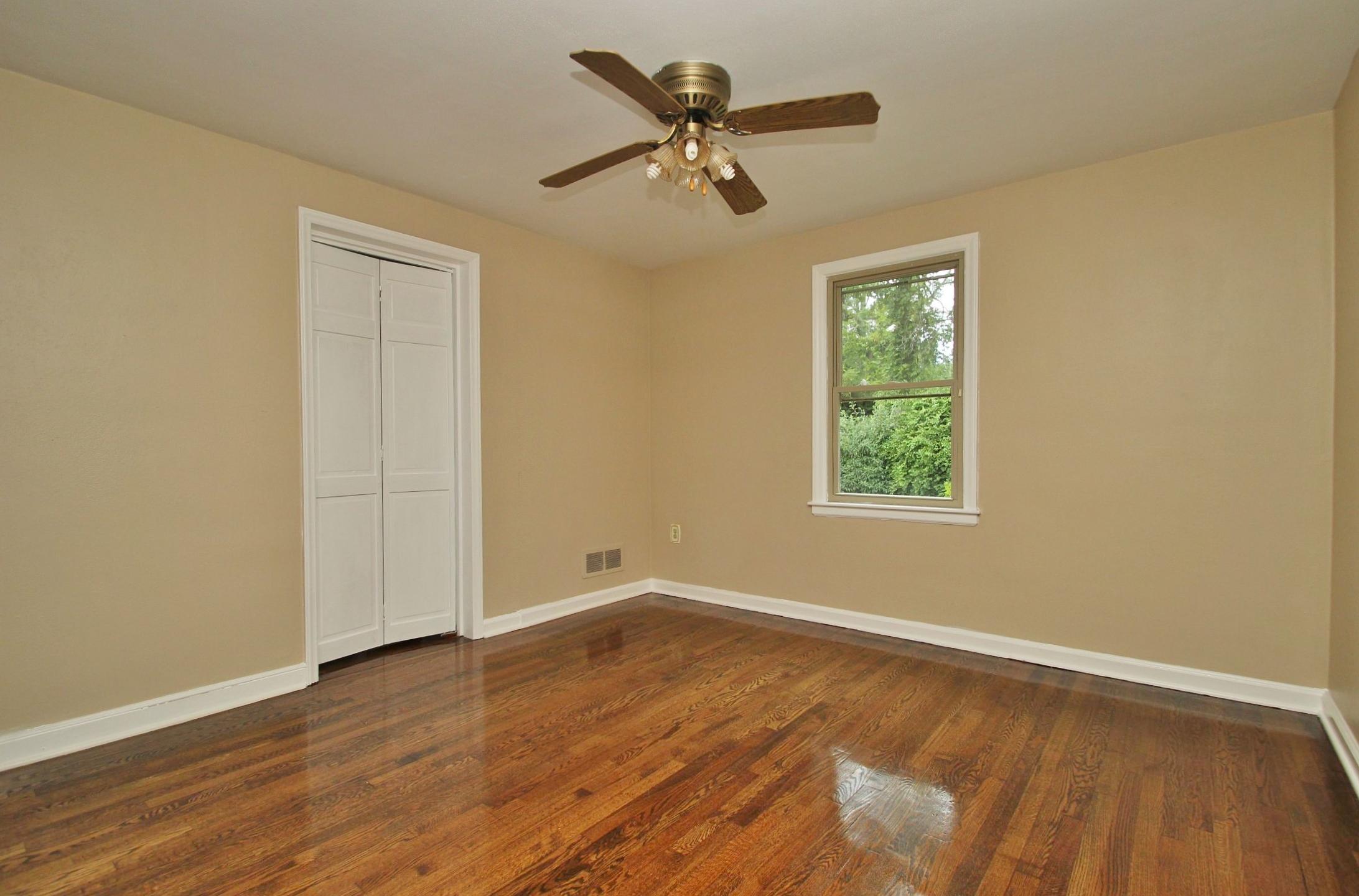 414 Boxley Road Roanoke, VA 24019 - Photo 20 of 45 img_7210
