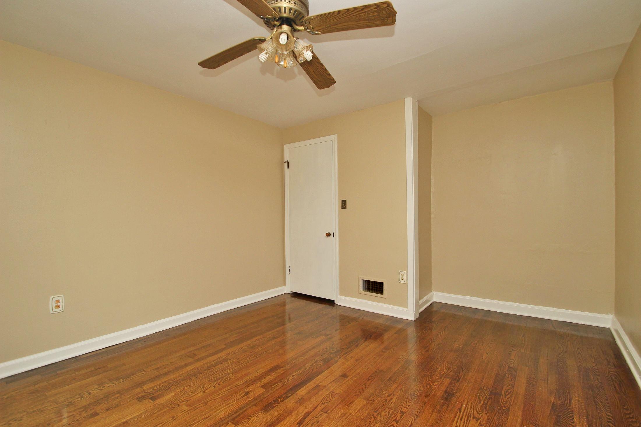 414 Boxley Road Roanoke, VA 24019 - Photo 22 of 45 img_7214