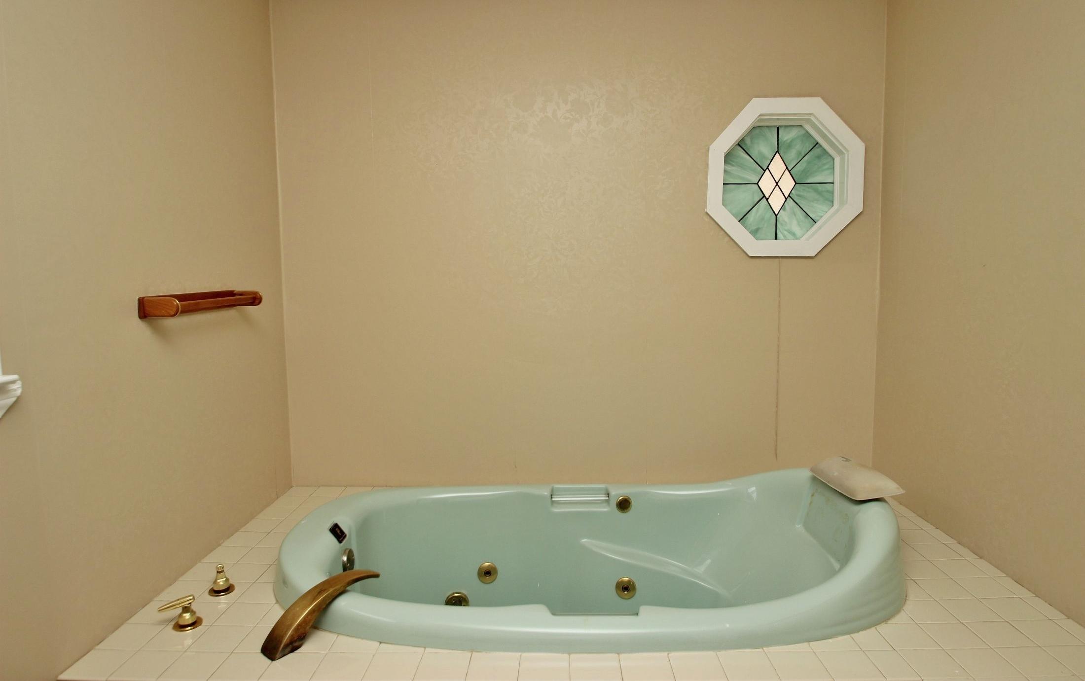 414 Boxley Road Roanoke, VA 24019 - Photo 25 of 45 img_7220