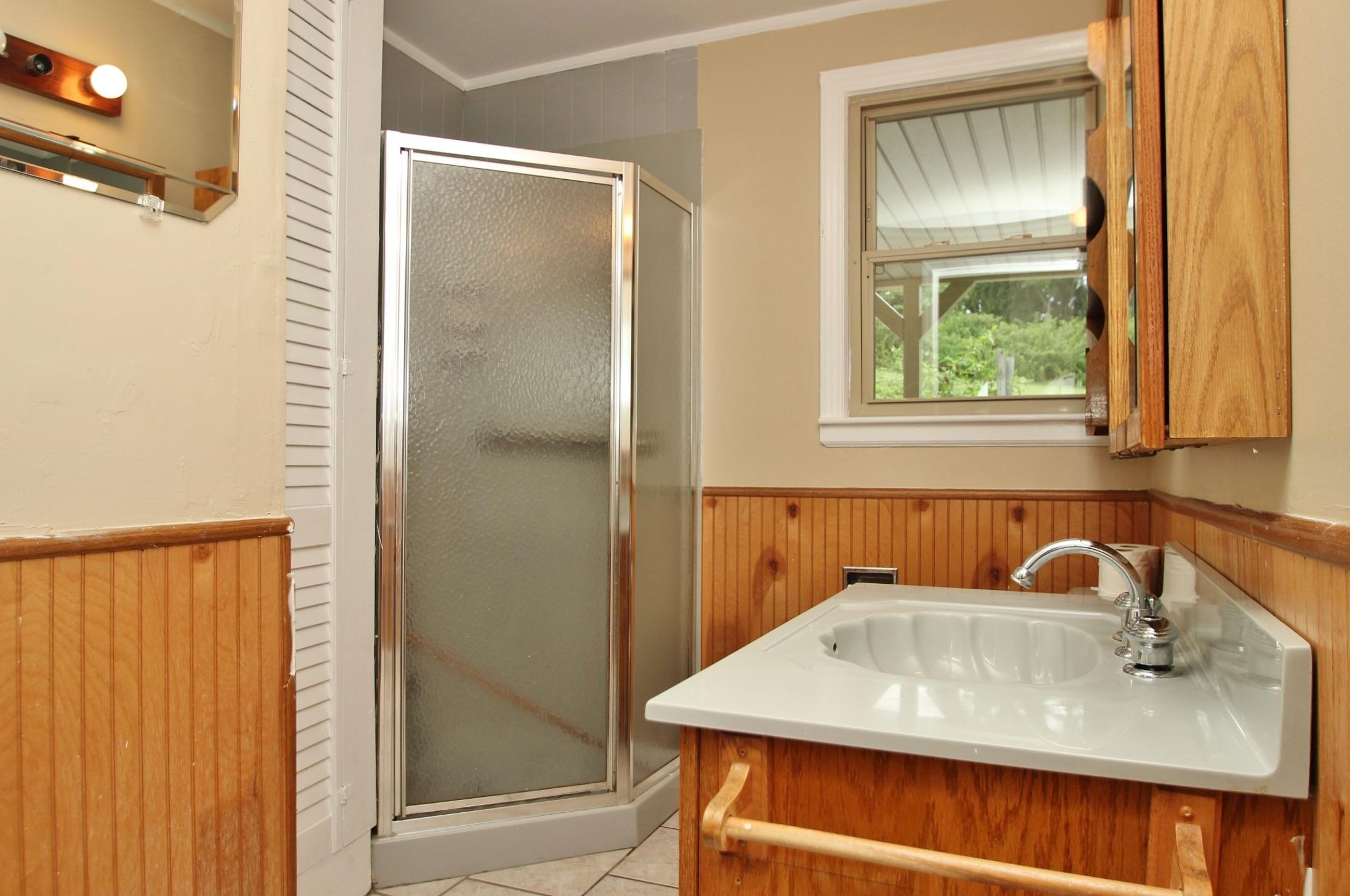 414 Boxley Road Roanoke, VA 24019 - Photo 31 of 45 img_7228