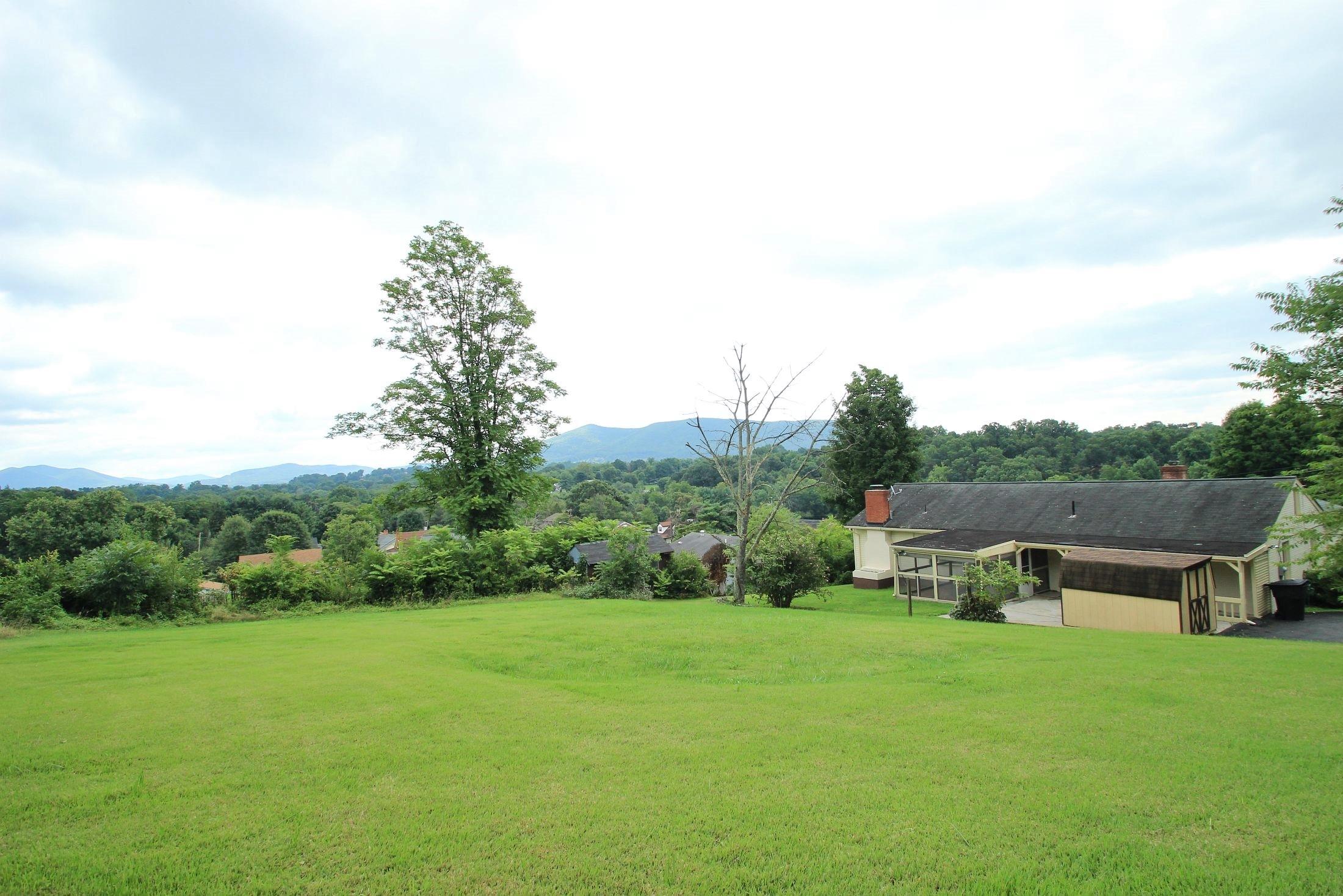 414 Boxley Road Roanoke, VA 24019 - Photo 42 of 45 img_7250