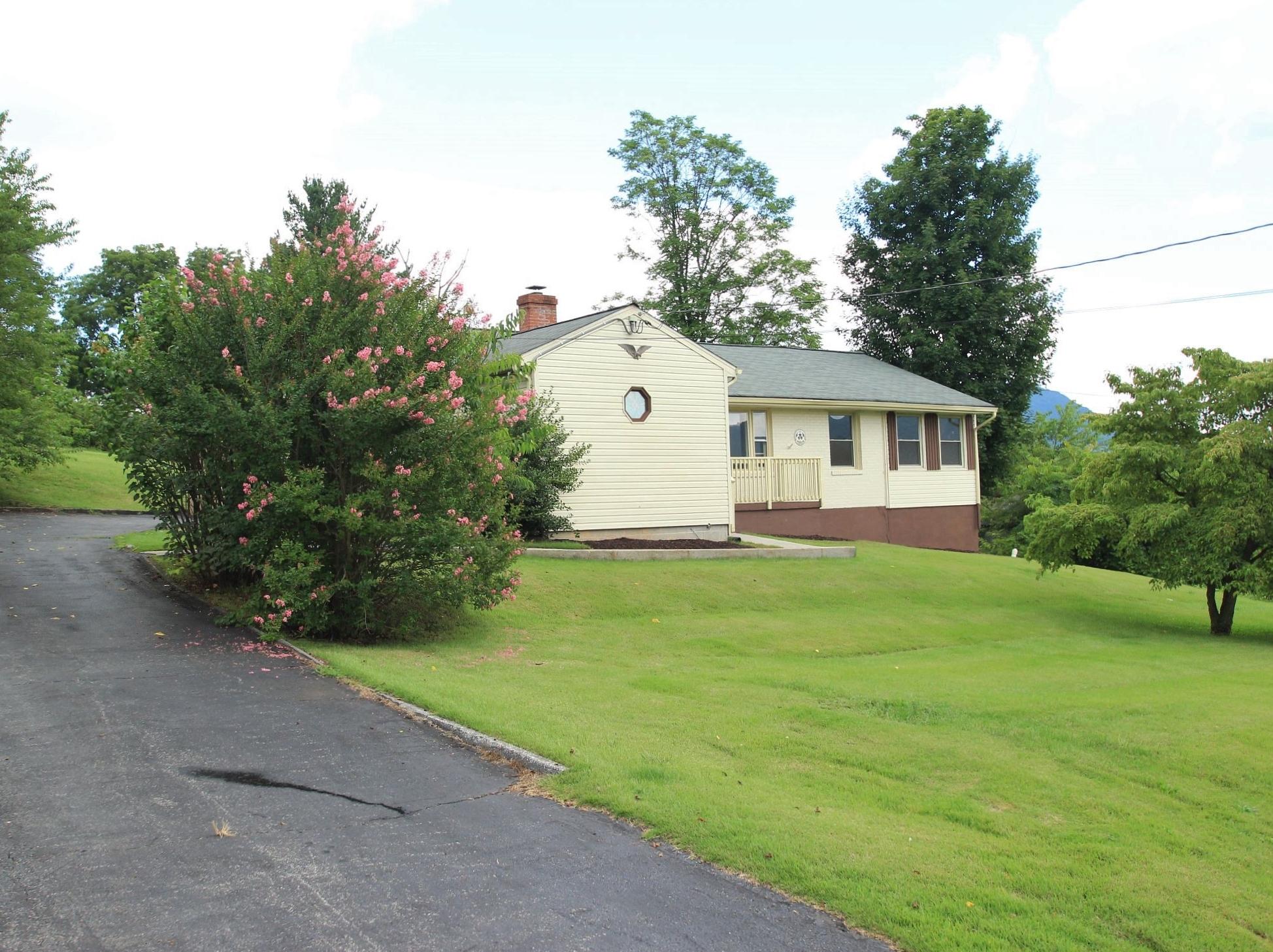 414 Boxley Road Roanoke, VA 24019 - Photo 45 of 45 img_7258