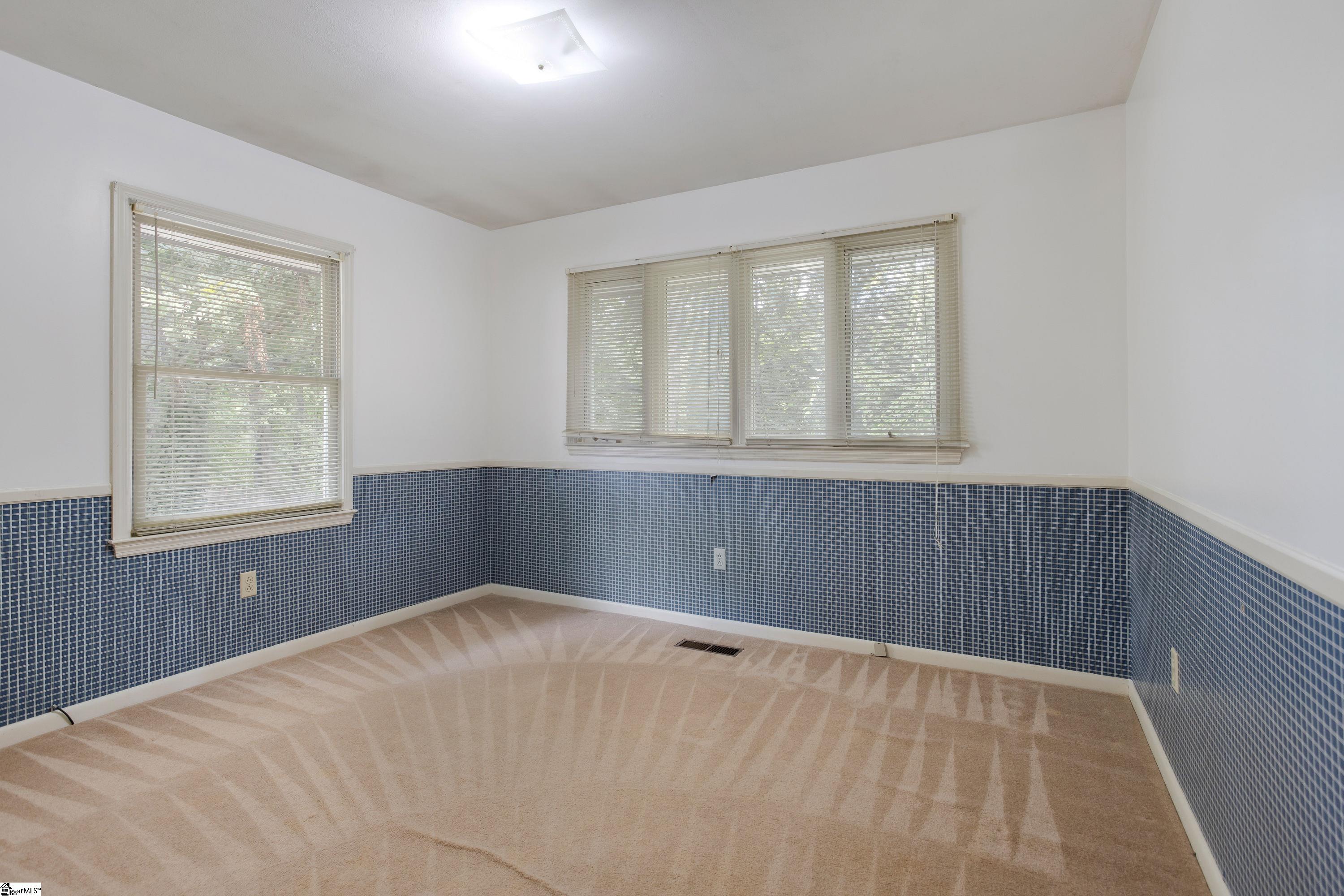 101 State Rd S-42-3274 Landrum, SC 29356 - Photo 16 of 33