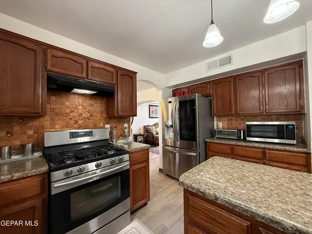 $260,000 | 14177 Spanish Point Drive, El Paso, TX 79938