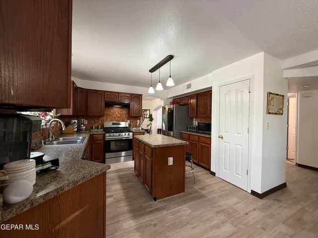 $260,000 | 14177 Spanish Point Drive, El Paso, TX 79938