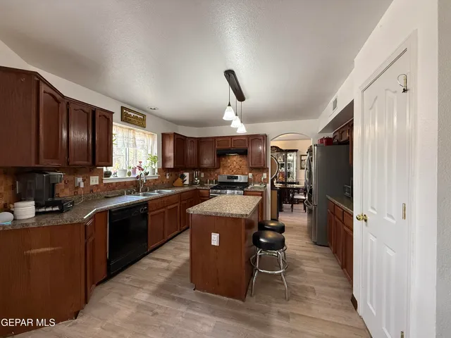 $260,000 | 14177 Spanish Point Drive, El Paso, TX 79938