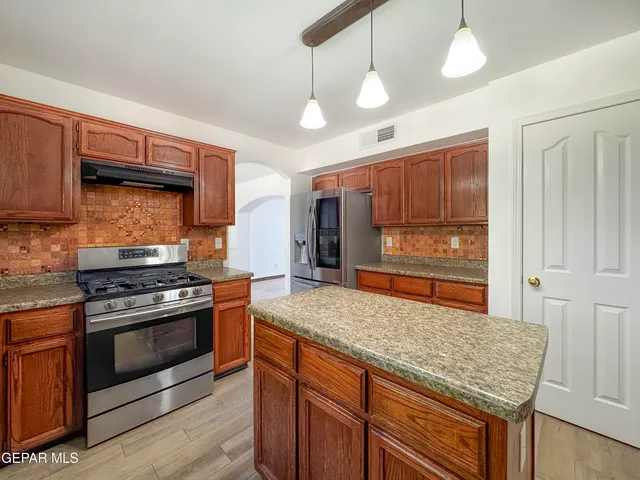 $260,000 | 14177 Spanish Point Drive, El Paso, TX 79938