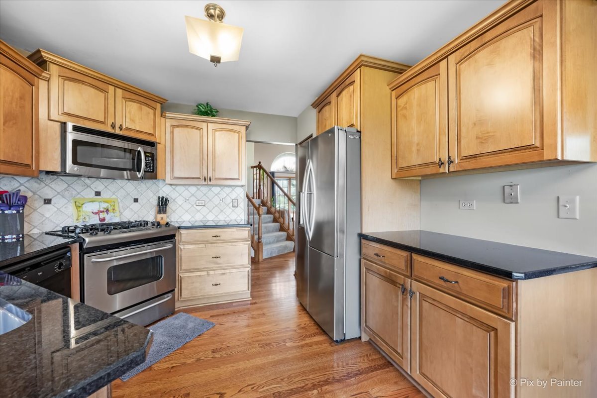 N688 Chelsea Circle Winfield, IL 60190 - Photo 11 of 40