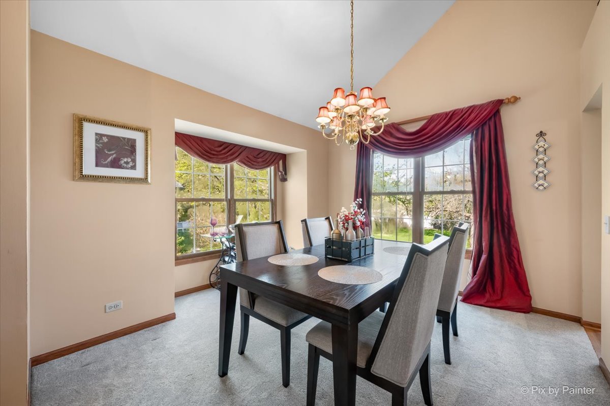 N688 Chelsea Circle Winfield, IL 60190 - Photo 8 of 40