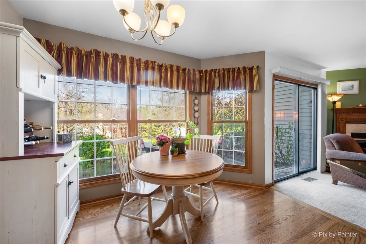 N688 Chelsea Circle Winfield, IL 60190 - Photo 9 of 40