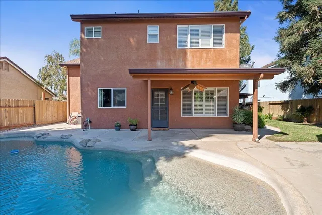 $539,000 | 342 Sunnyhill Drive, Turlock, CA 95382