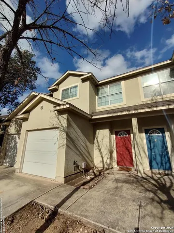 $1,400 | 5003 Summit Pass, Unit 3, San Antonio, TX 78229