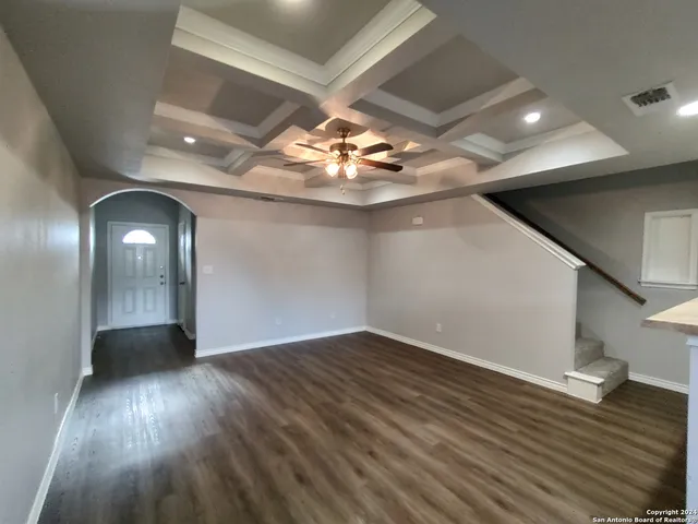 $1,400 | 5003 Summit Pass, Unit 3, San Antonio, TX 78229