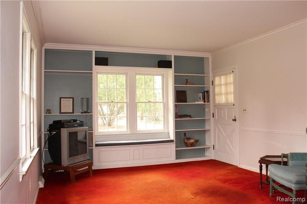 799 East Long Lake Road Bloomfield Hills, MI 48304 - Photo 5 of 31