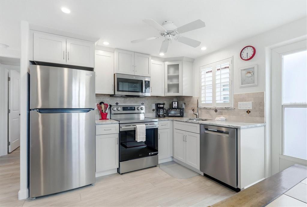 6154 Midnight Pass Road, Unit 7C Sarasota, FL 34242 - Photo 9 of 45