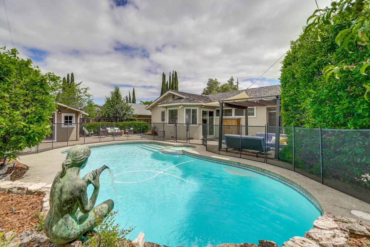 7485 Prospect Road Cupertino, CA 95014 - Photo 45 of 50 Gallery Image 45