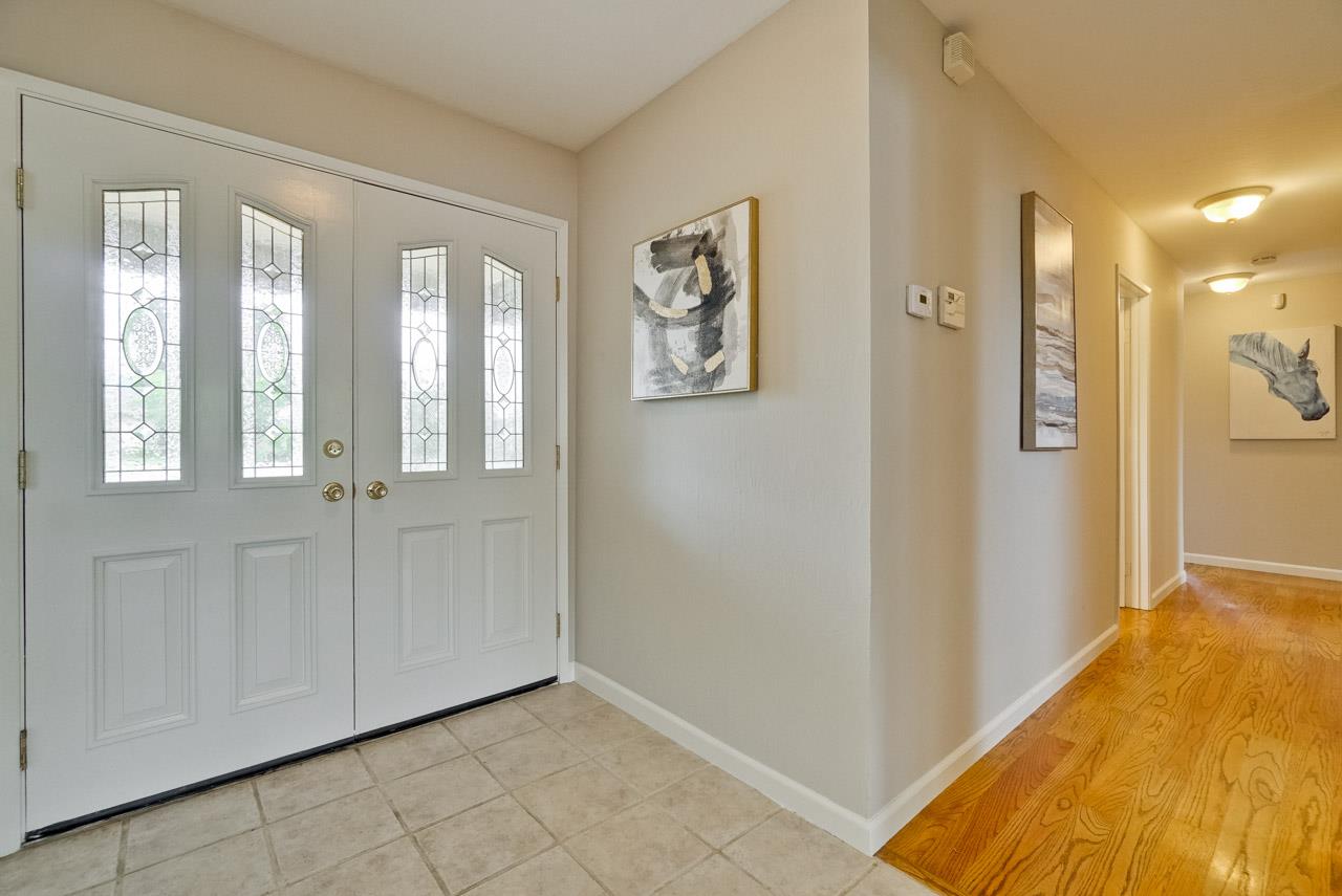 7485 Prospect Road Cupertino, CA 95014 - Photo 5 of 50 Gallery Image 5