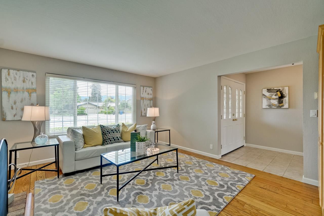 7485 Prospect Road Cupertino, CA 95014 - Photo 6 of 50 Gallery Image 6