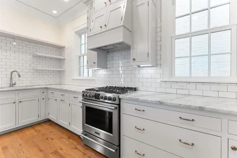 $689,000 | 2050 Jabez Drive, Lake Charles, LA 70601