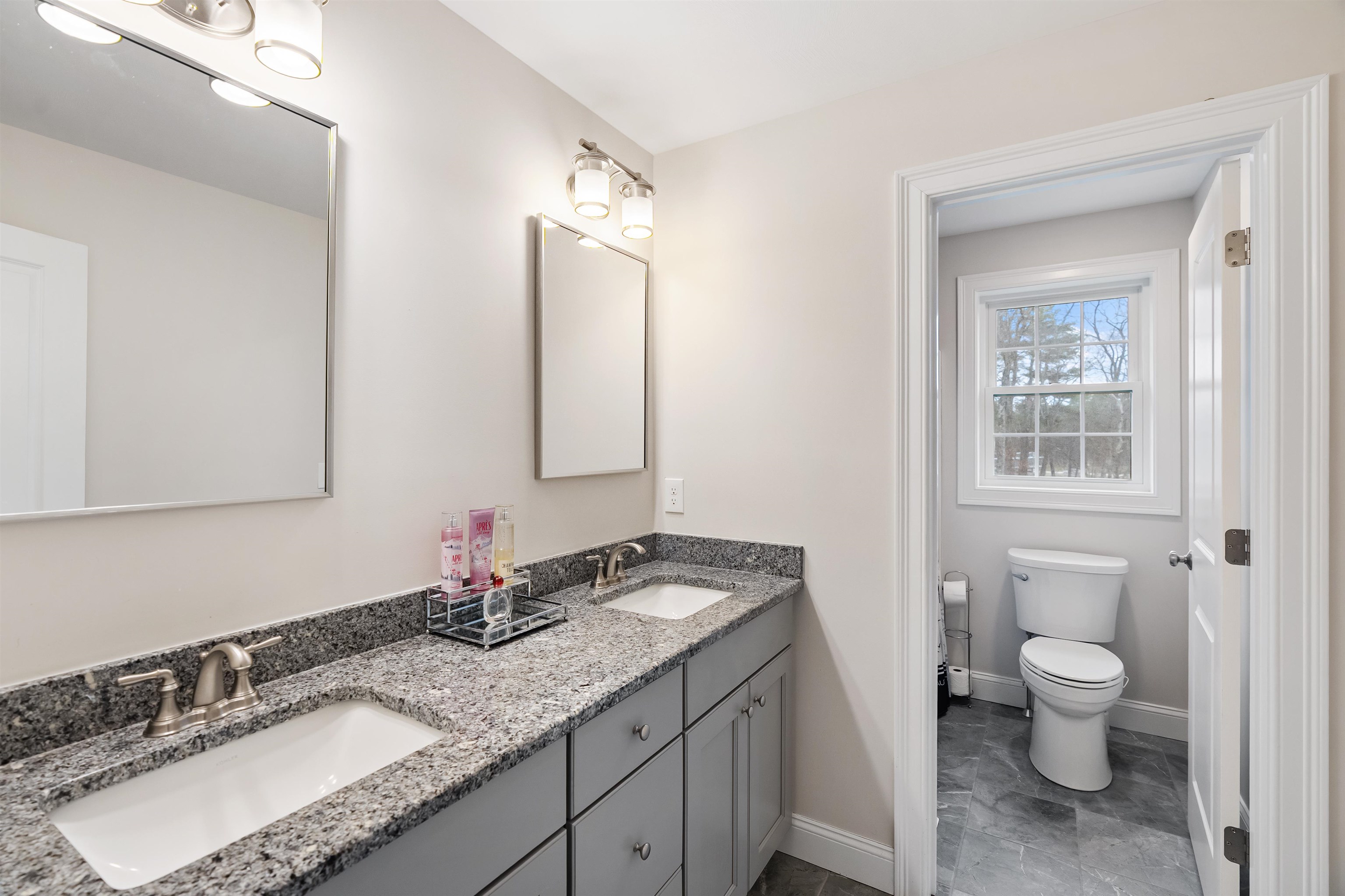 44 Sheffield Street Windham, NH 03087 - Photo 21 of 40