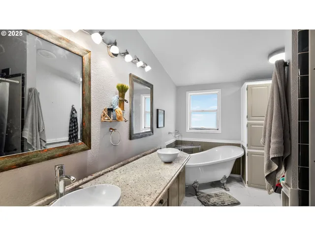 $349,000 | 4965 Arrowood Court Southeast, Salem, OR 97317