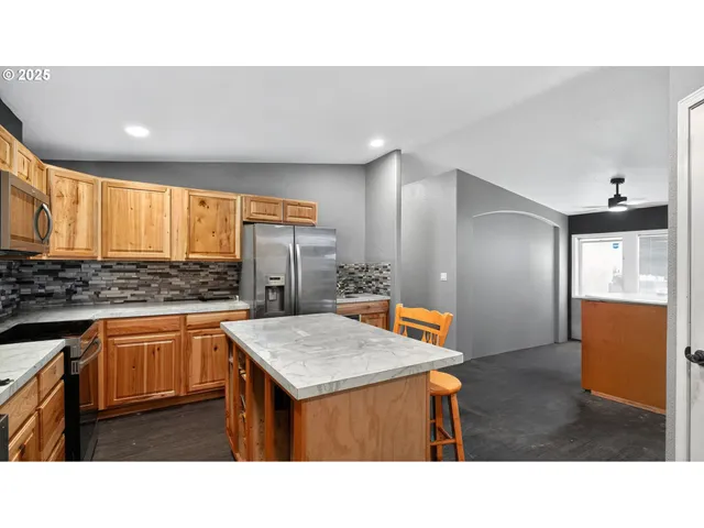 $349,000 | 4965 Arrowood Court Southeast, Salem, OR 97317