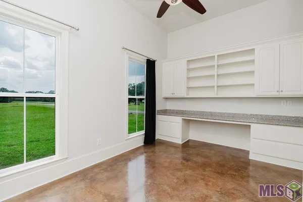 $820,000 | 25640 4-H Club Road, Denham Springs, LA 70726