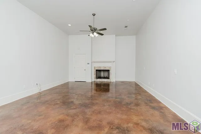 $849,900 | 25640 4-H Club Road, Denham Springs, LA 70726