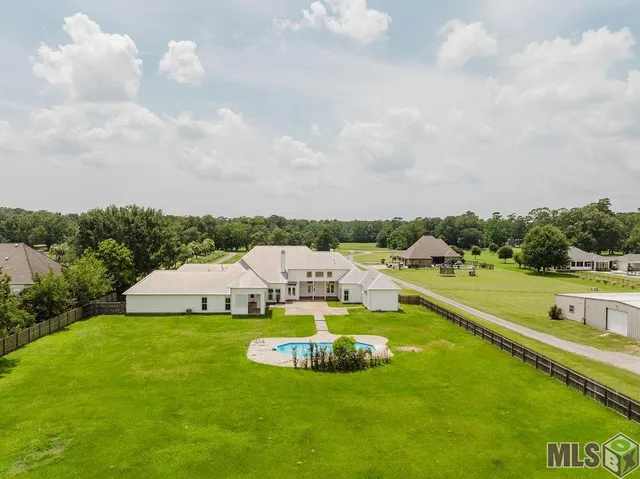 $849,900 | 25640 4-H Club Road, Denham Springs, LA 70726