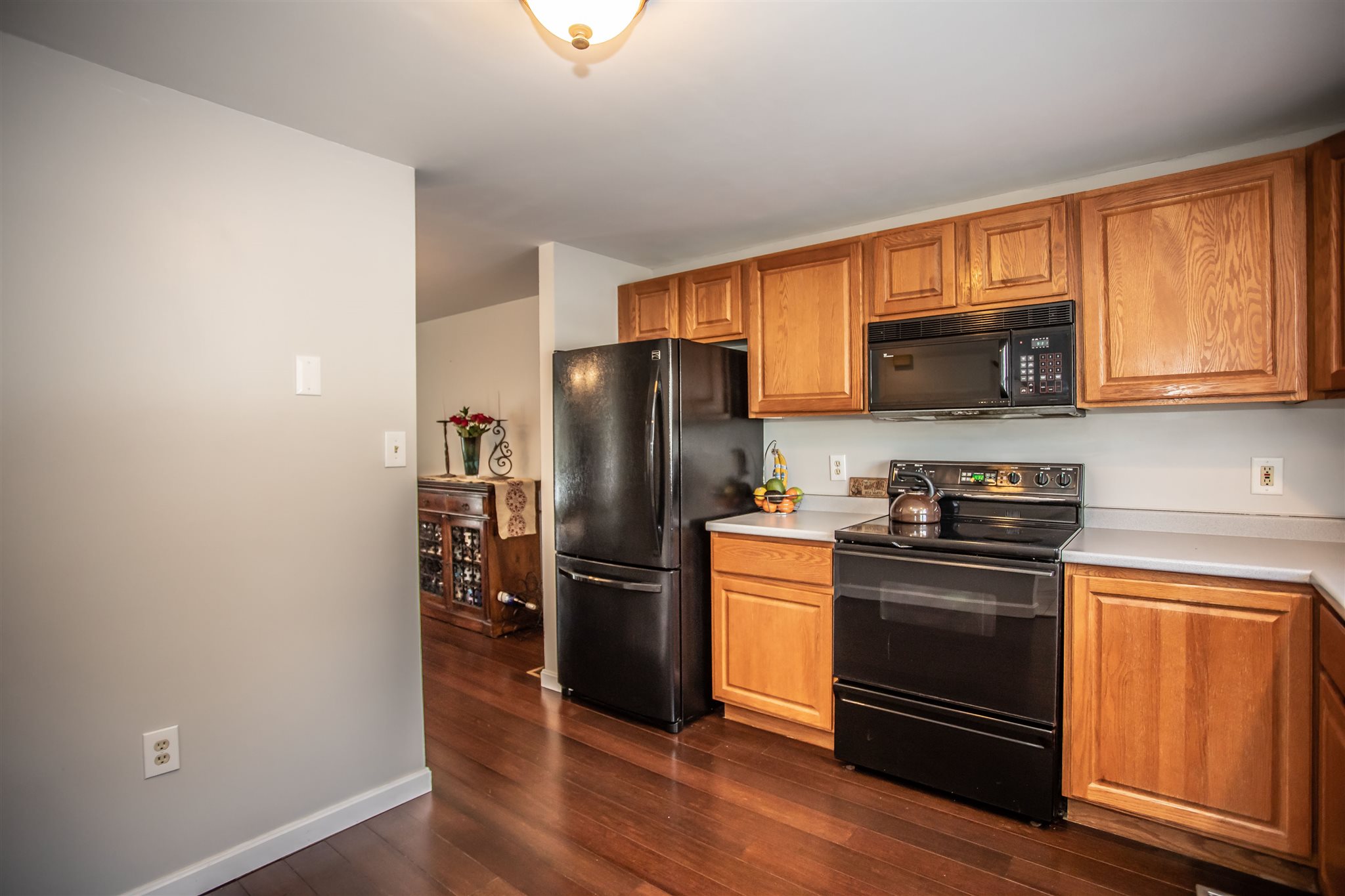 27 Long Hill Road Peterborough, NH 03458 - Photo 5 of 40 Gallery Image 5
