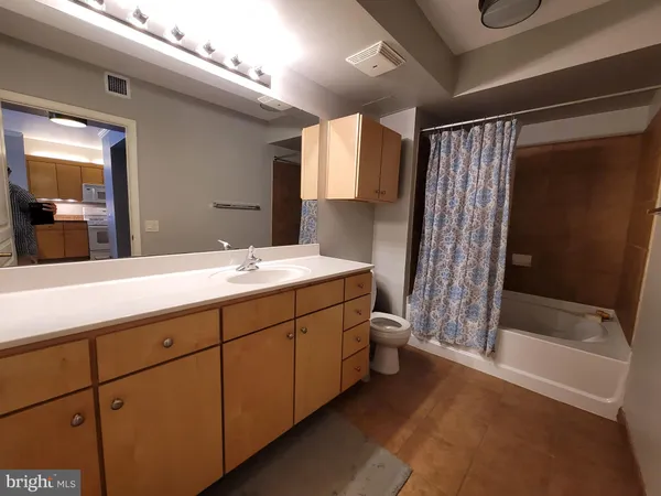 $2,775 | 631 D Street Northwest, Unit 1132, Washington, DC 20004