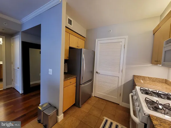$2,775 | 631 D Street Northwest, Unit 1132, Washington, DC 20004