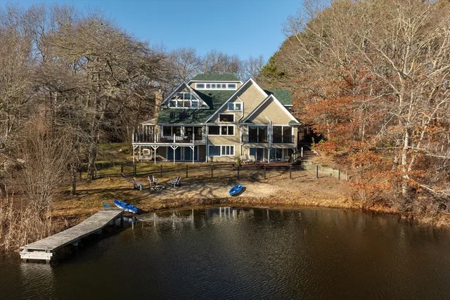 a view of a house with lake view