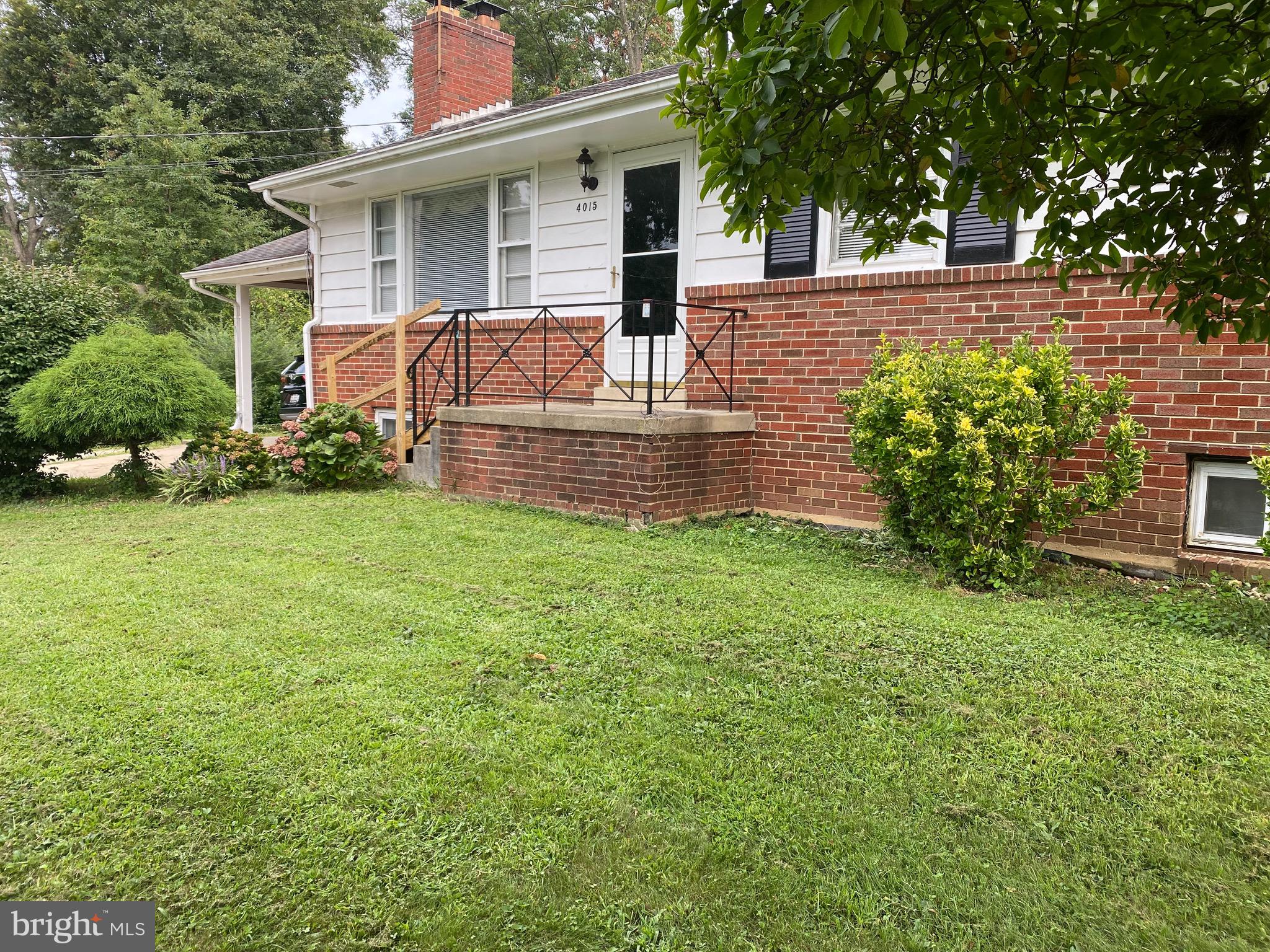 4015 Foreston Road Beltsville, MD 20705 - Photo 3 of 28 Gallery Image 3