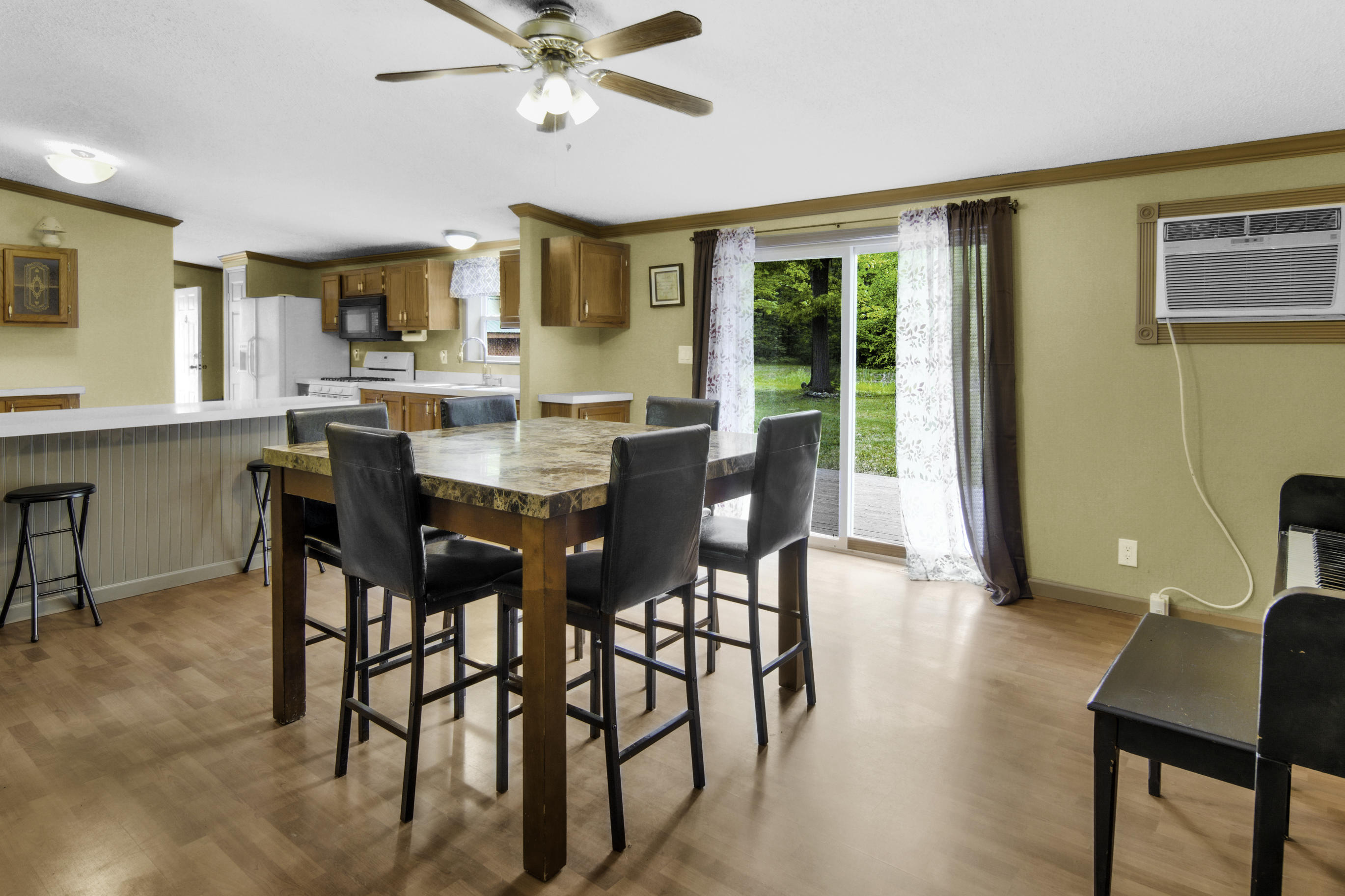 10658 Federal Road Howard City, MI 49329 - Photo 9 of 33 DSC03822_3_4