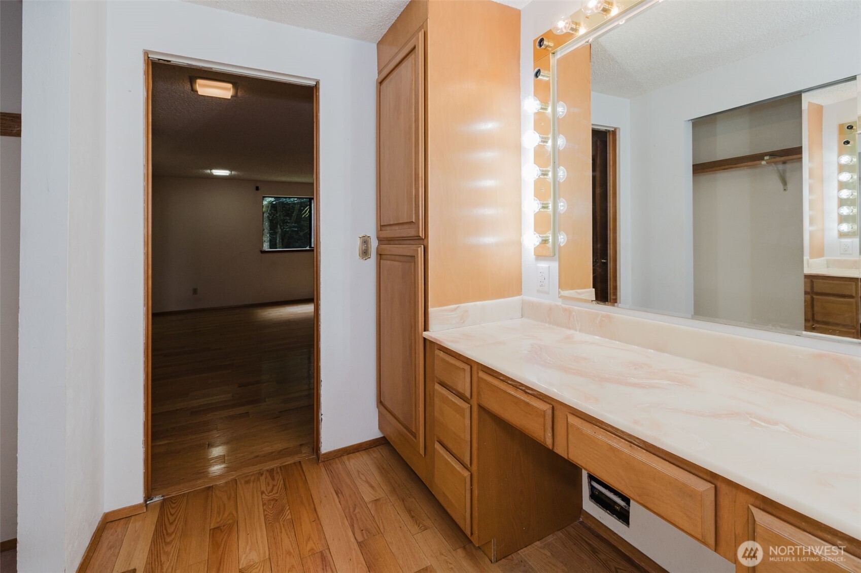 8565 Phillips Road Southeast Port Orchard, WA 98367 - Photo 32 of 39 Gallery Image 32