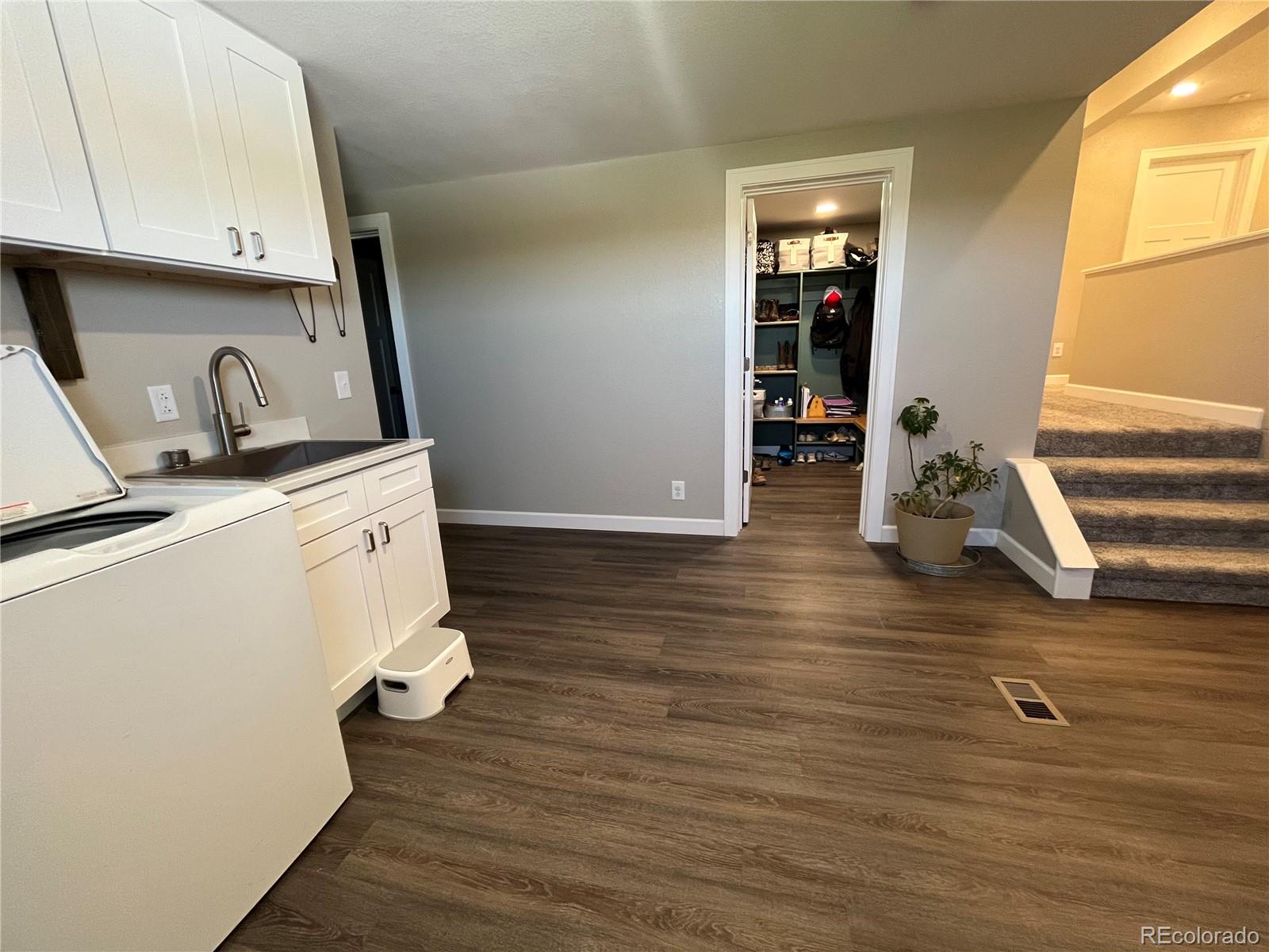 11433 Highway 385 Burlington, CO 80807 - Photo 11 of 33