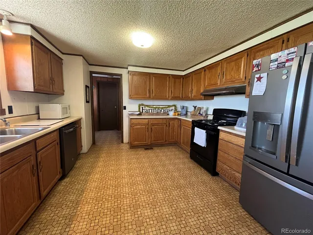 $479,000 | 11433 Highway 385, Burlington, CO 80807