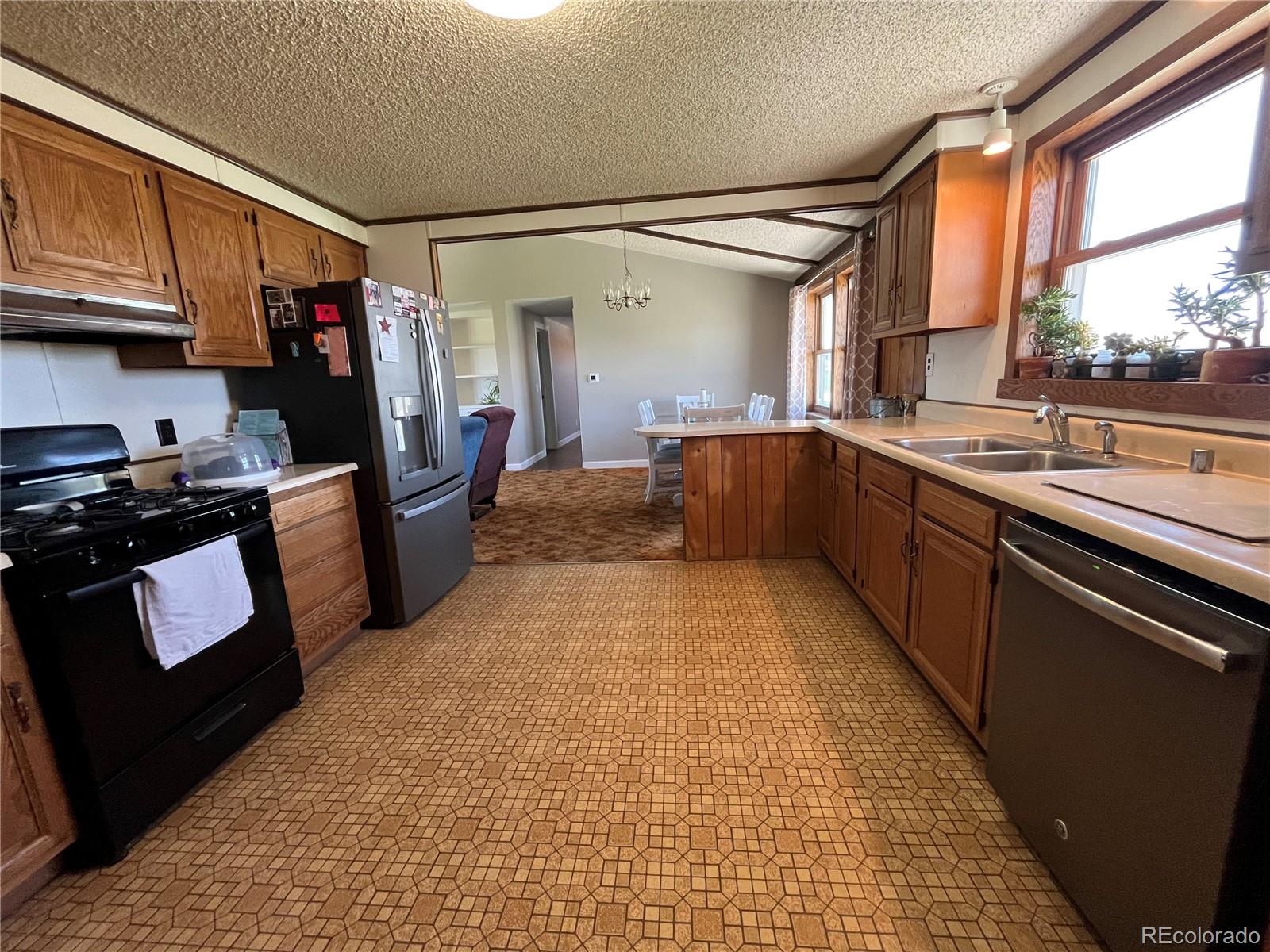 11433 Highway 385 Burlington, CO 80807 - Photo 19 of 33