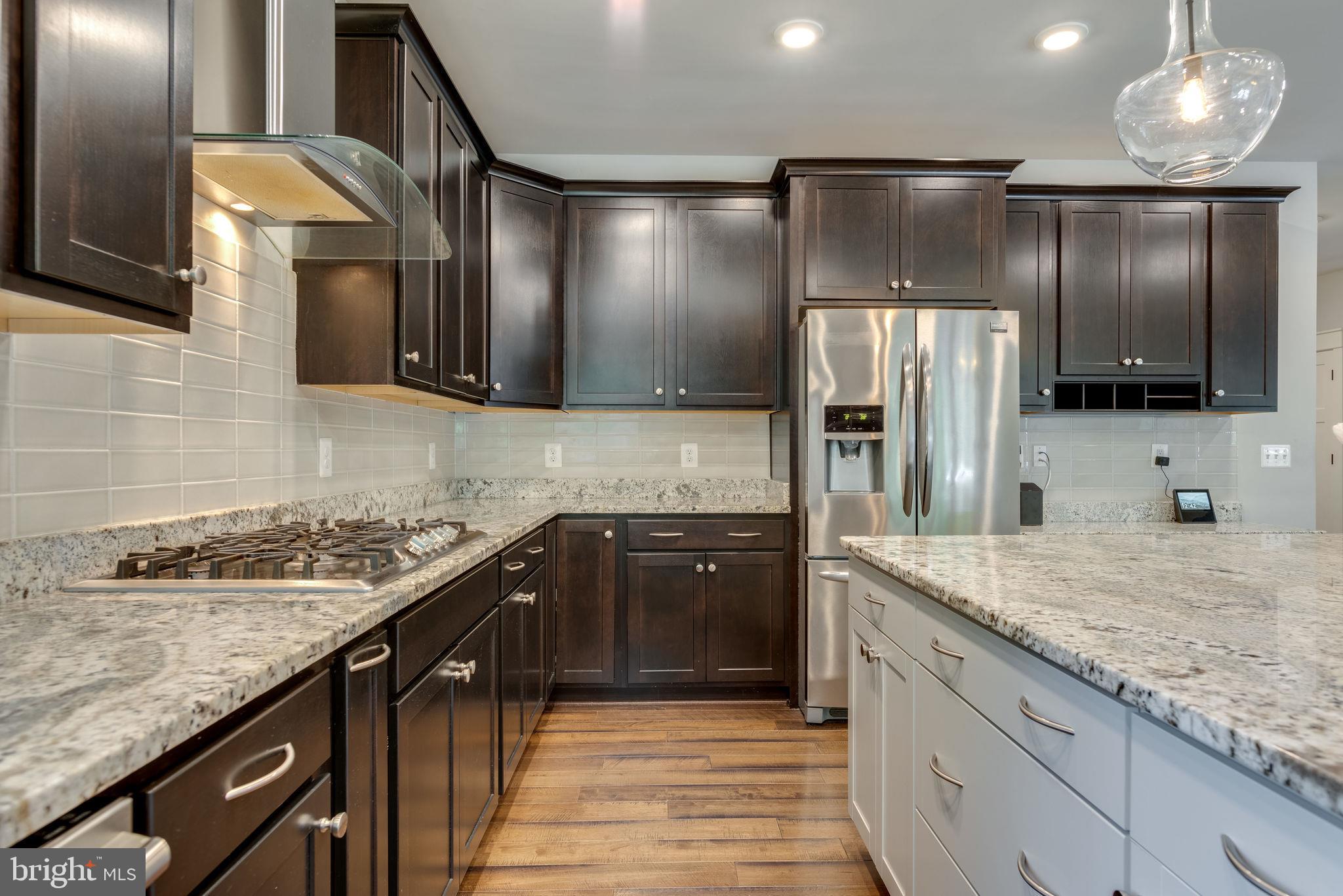 14524 Lightner Road Haymarket, VA 20169 - Photo 16 of 78 Granite Countertops & Stainless Steel Appliances