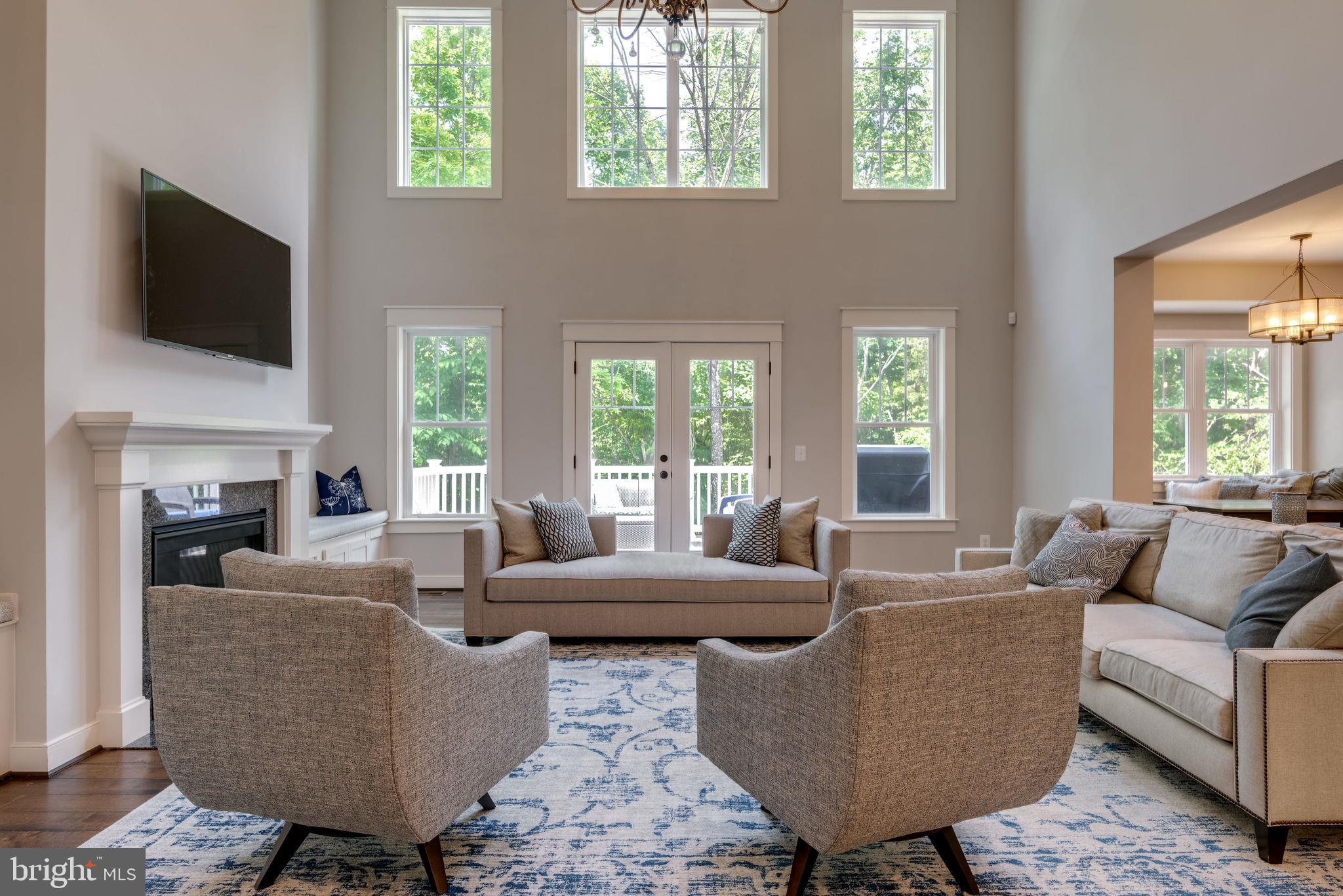 14524 Lightner Road Haymarket, VA 20169 - Photo 20 of 78 Living Room w/ Gas Fireplace